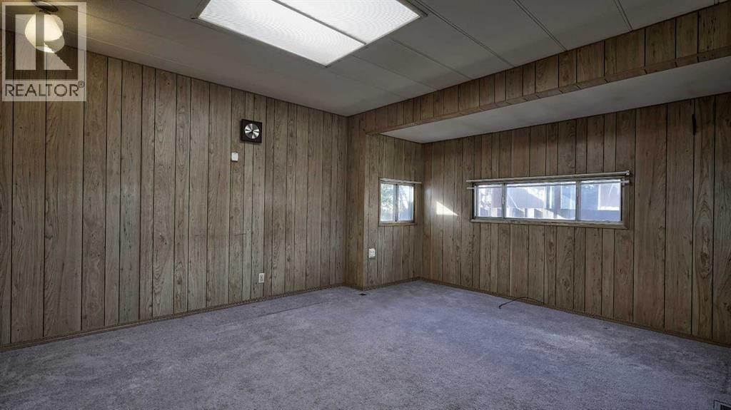 90, 3223 83 Street NW