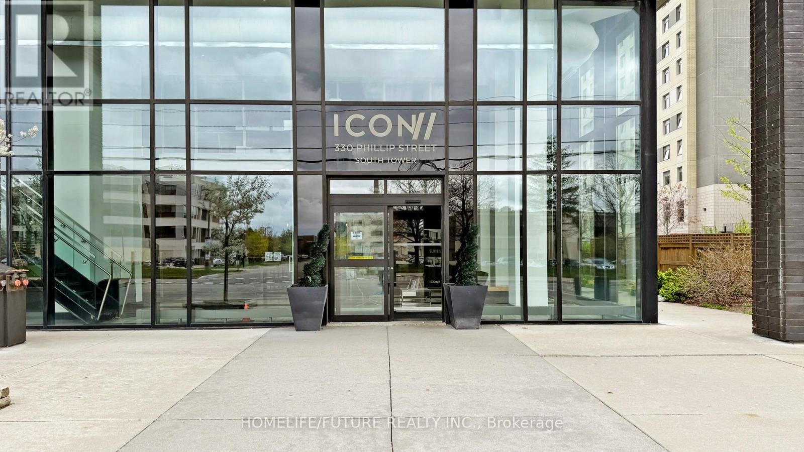 S2205 - 330 PHILLIP STREET