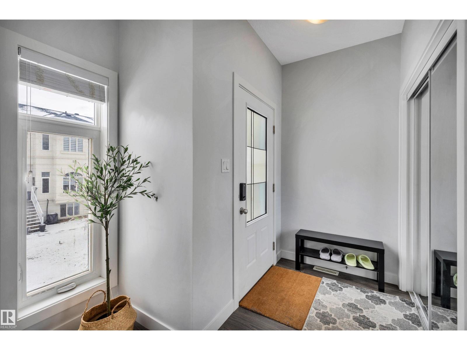 #57 723 172 ST SW
