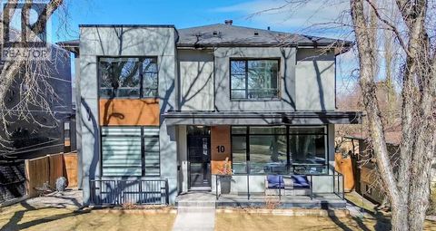 10 Lissington Drive SW Calgary AB T3E5E1