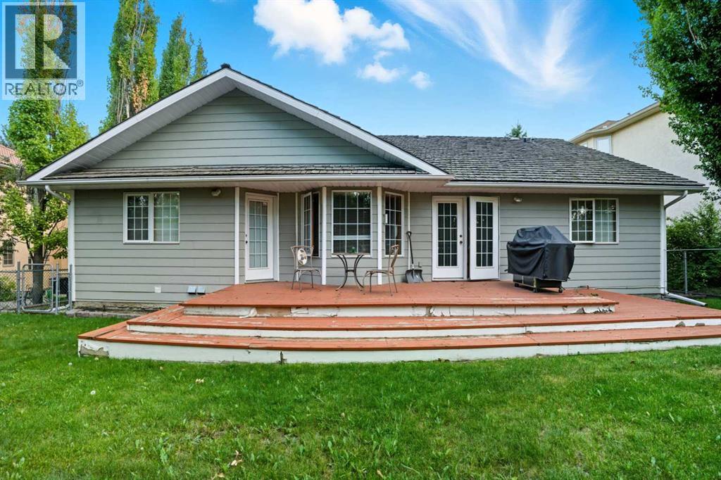 1552 Evergreen Hill SW