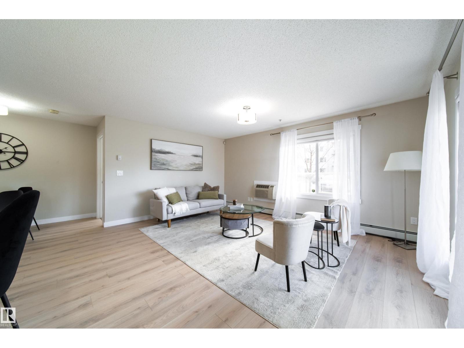 #117 2229 44 AV NW