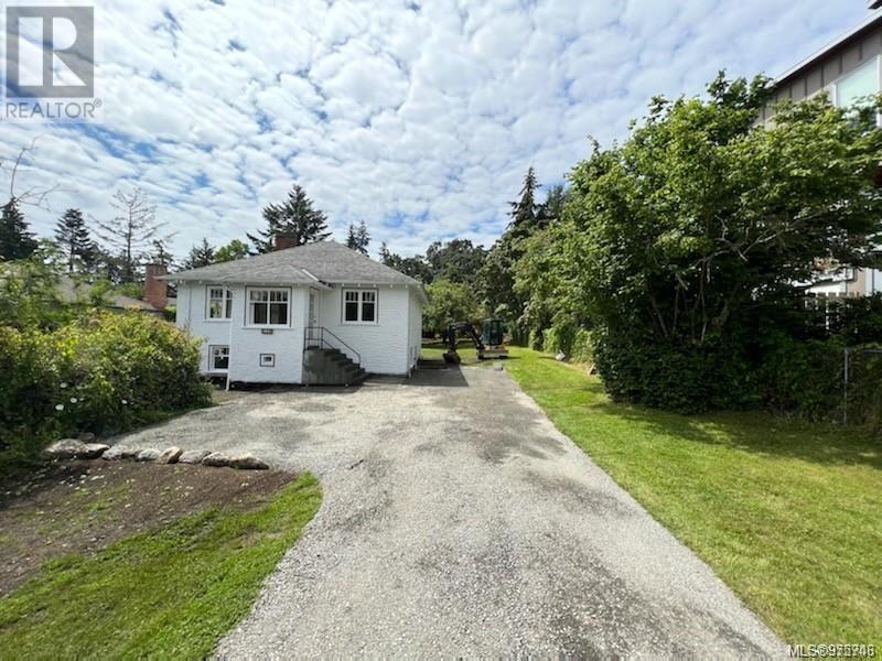 229 Island Hwy