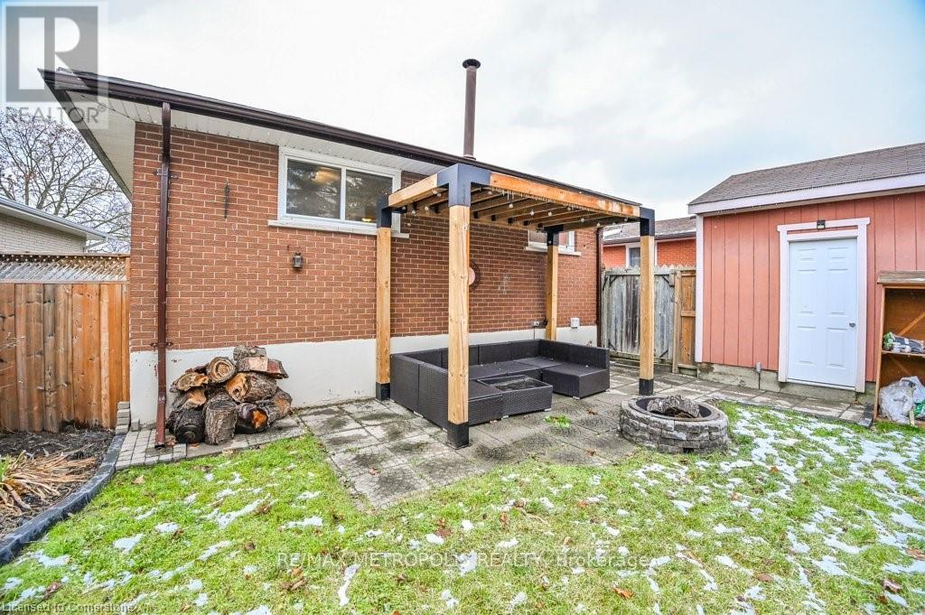 76 GLEN ROAD