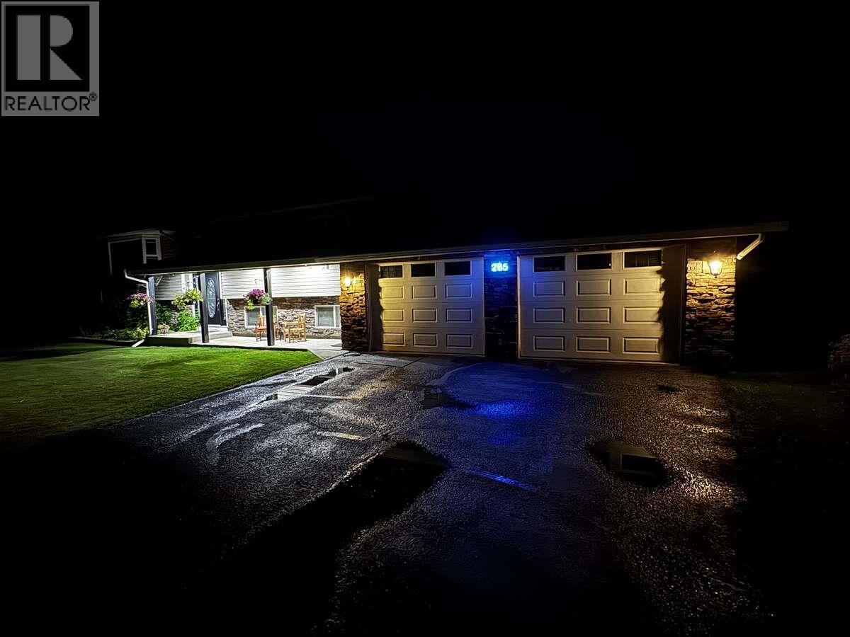 285 Huckleberry Place