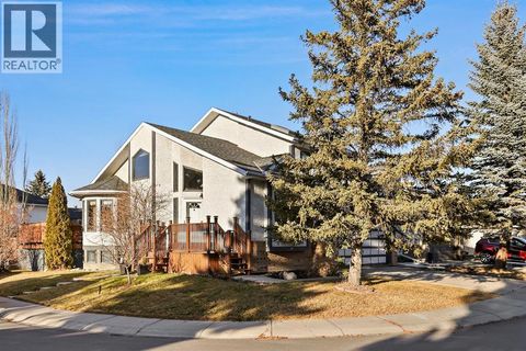 123 Mckerrell Crescent SE Calgary AB T2Z1N1