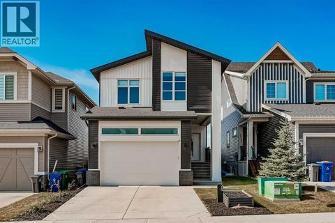 28 Willow Street Cochrane AB T4C2V3