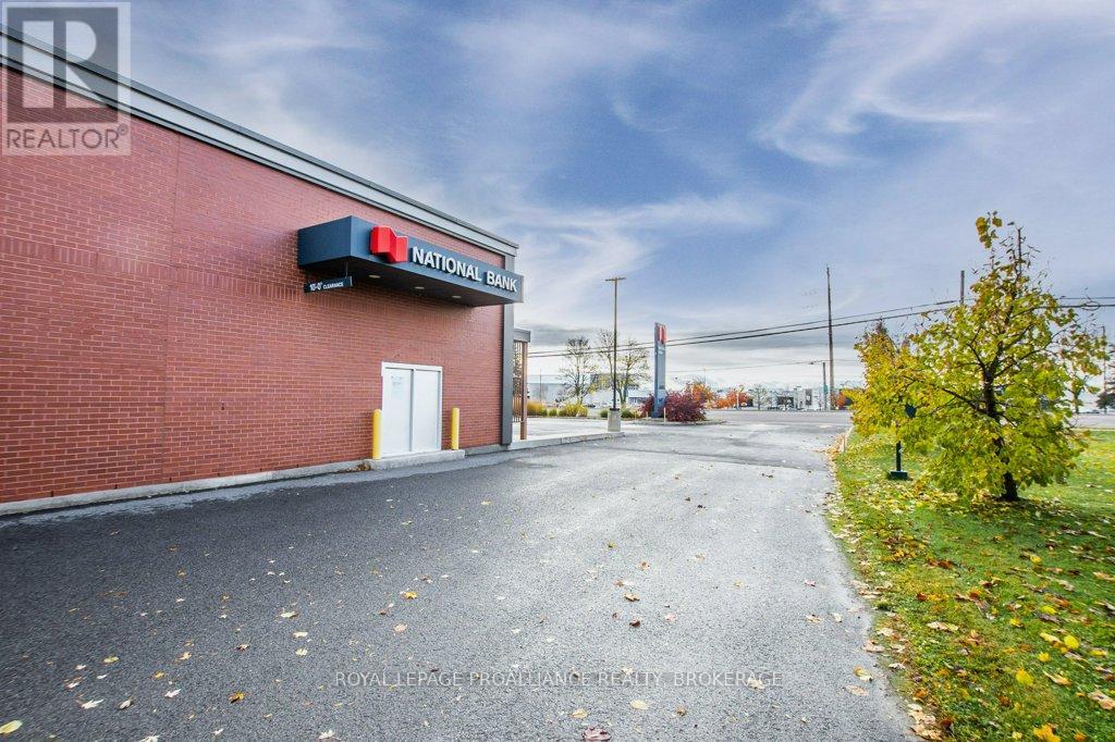 2628 PRINCESS STREET