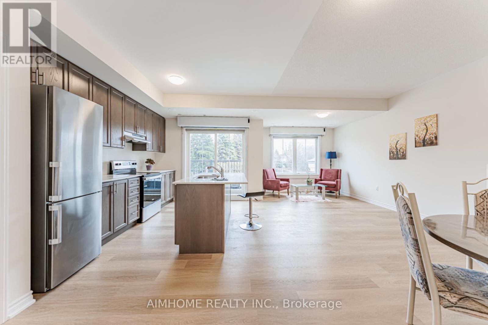 UNIT 1, UPPER LEVEL - 485 BERESFORD PATH S