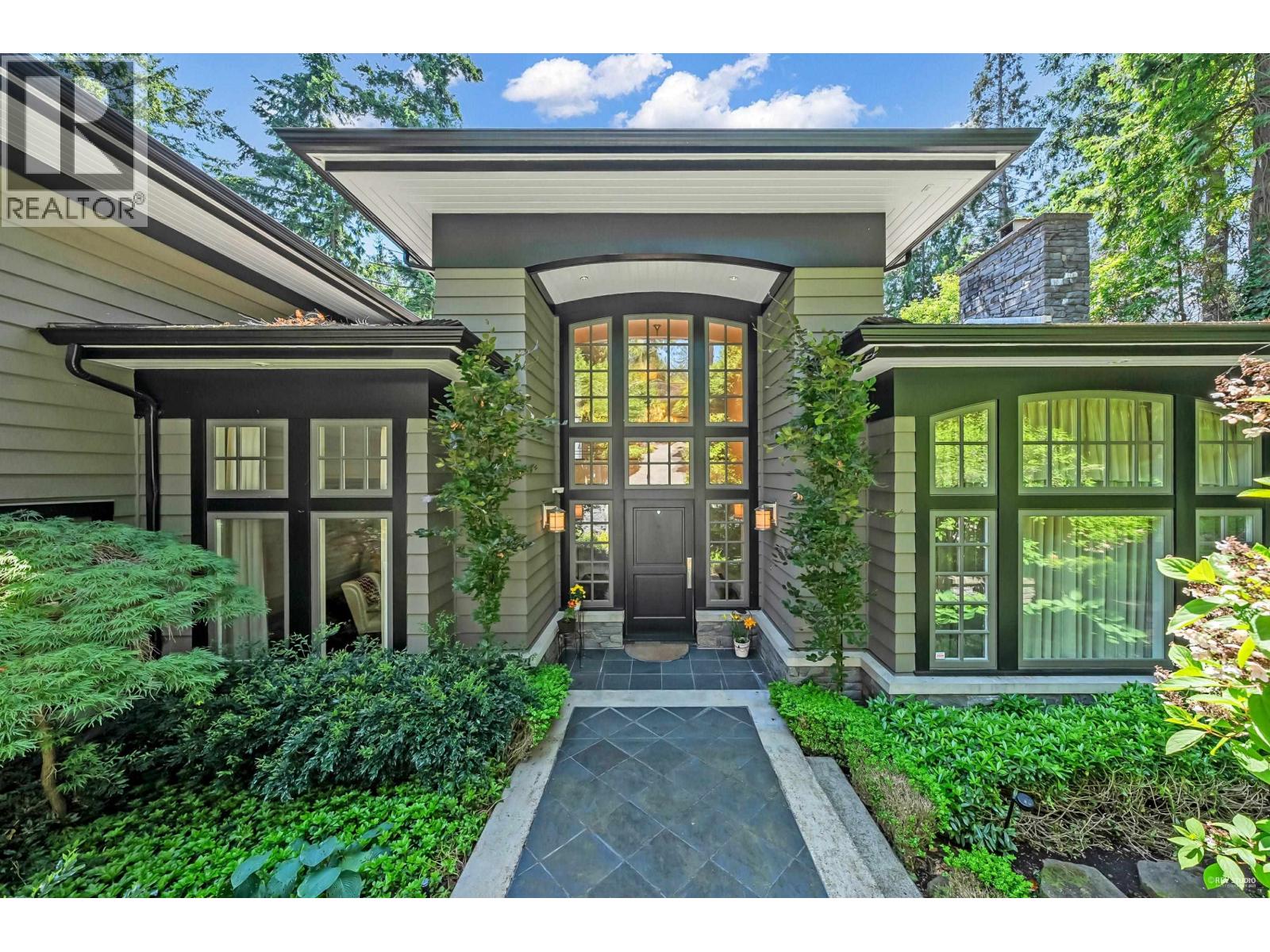 4668 CLOVELLY WALK