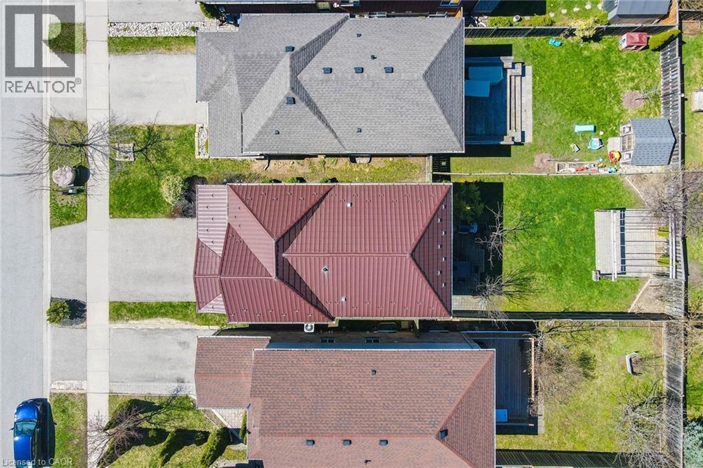 21 MULLIN Drive
