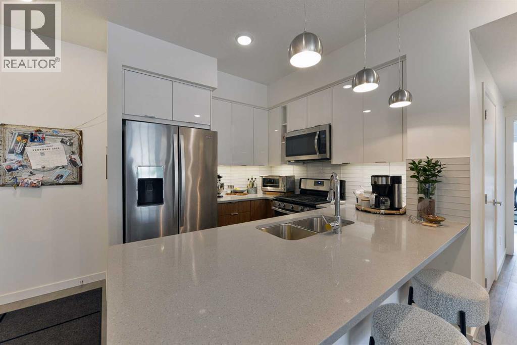 407, 120 18 Avenue SW