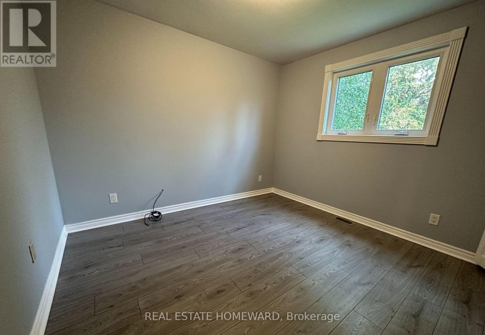 MAIN - 511 HARRIS COURT