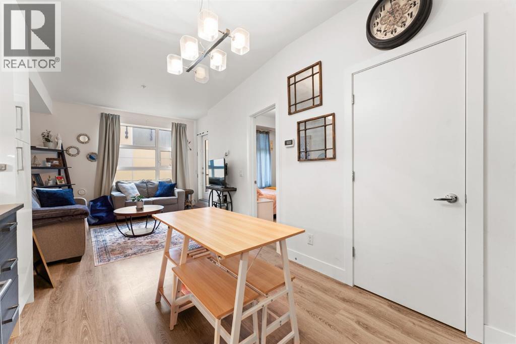 302, 515 4 Avenue NE