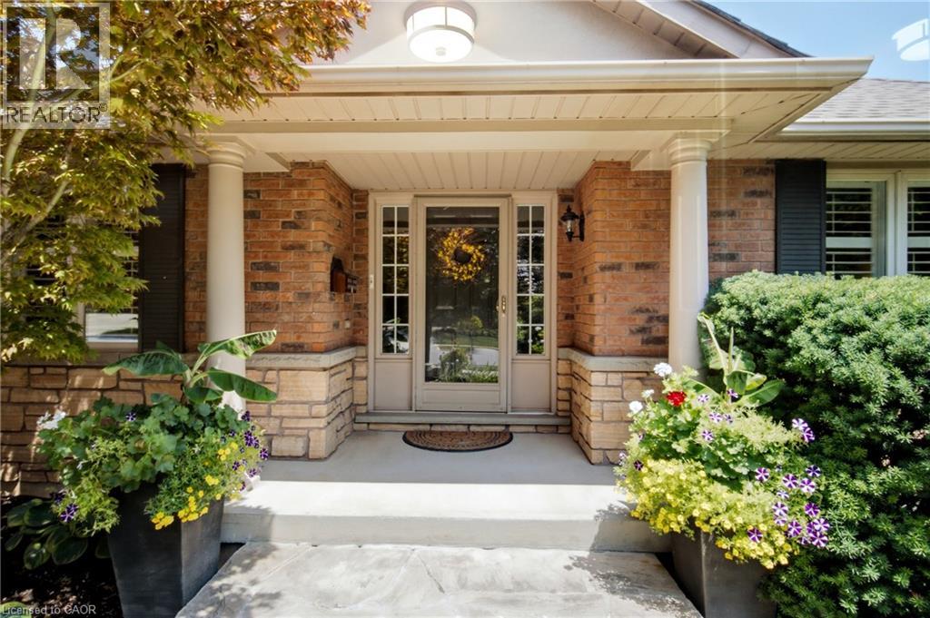 1090 CROFTON Way