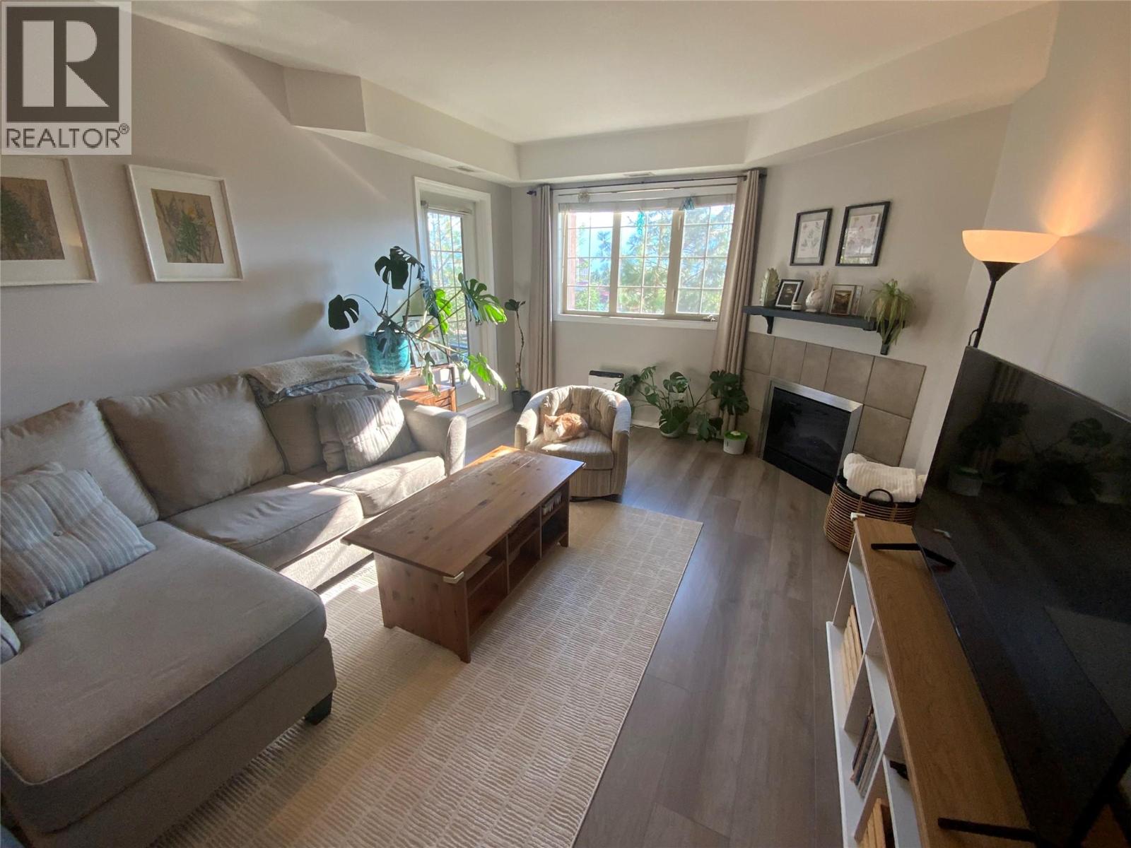 1873 Country Club Road Unit# 2222