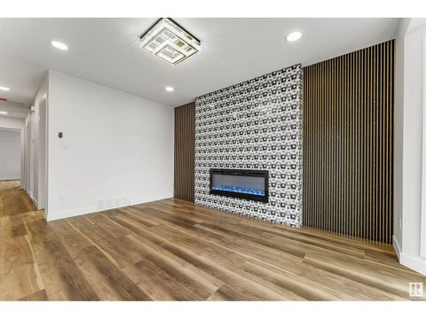 197 KIRKWOOD AV NW Edmonton AB T6L6K7