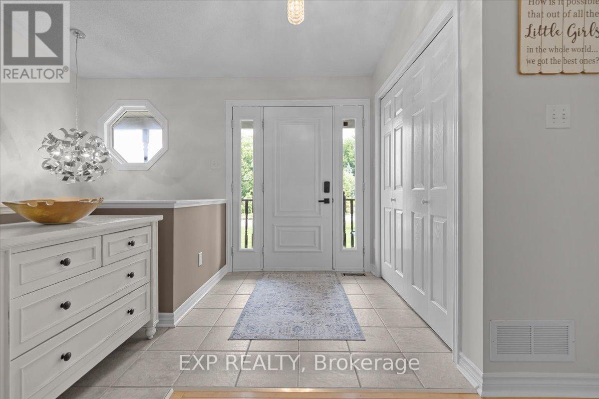 2670 PIERRETTE DRIVE