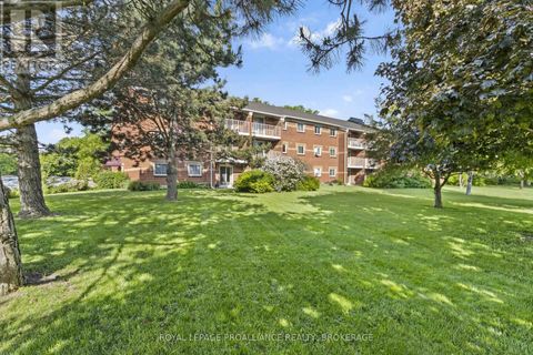 101 - 573 ARMSTRONG ROAD Kingston (East Gardiners Rd) ON K7M8J8