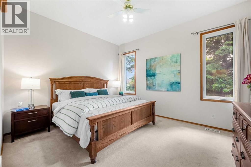 125 Woodpark Close SW