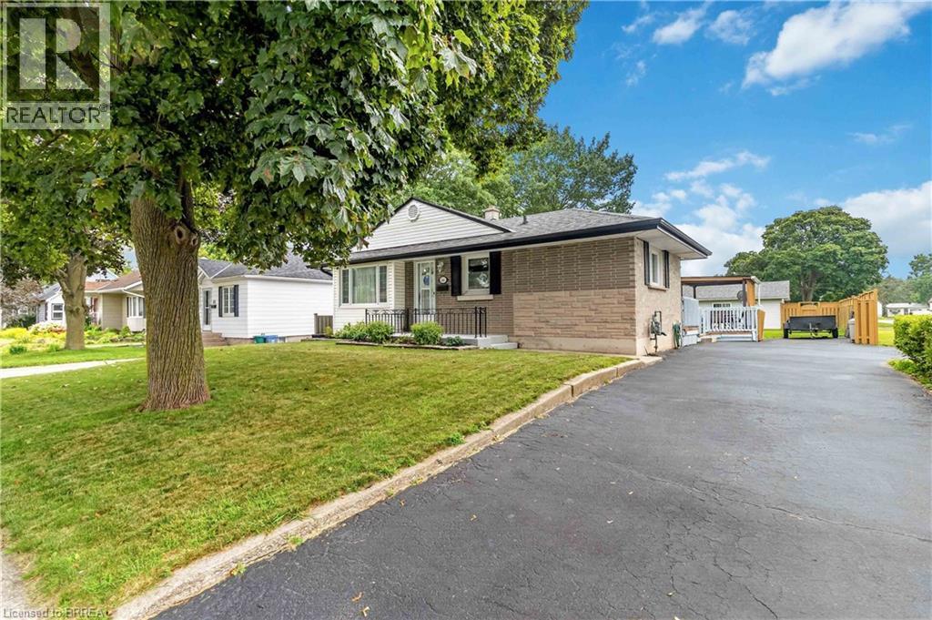 46 FAIRVIEW Drive