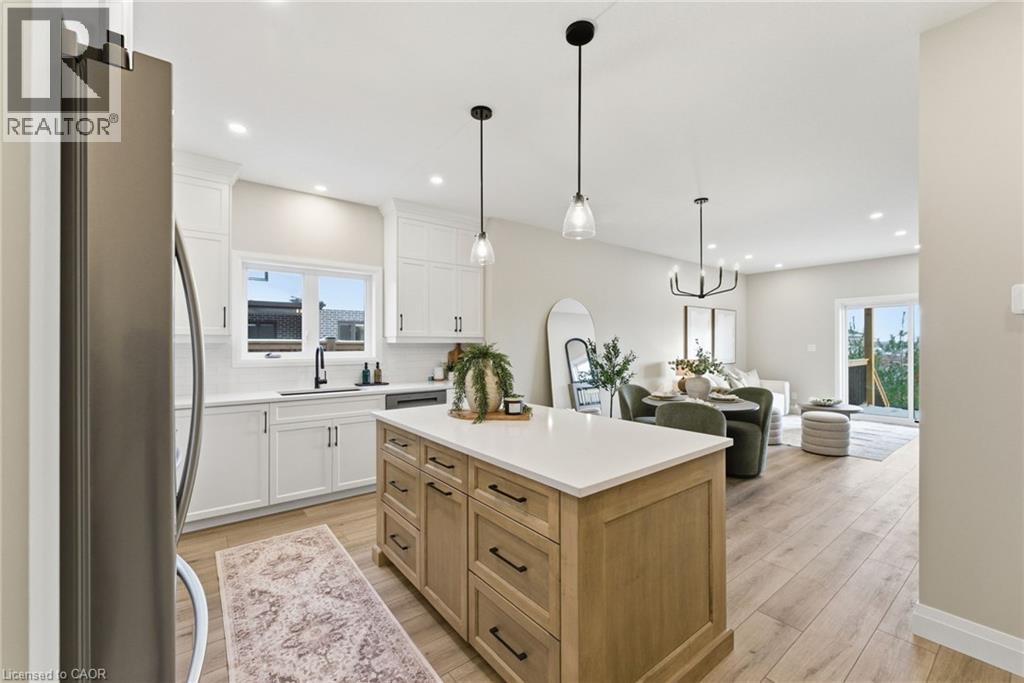 29 WEYMOUTH Street Unit# 17