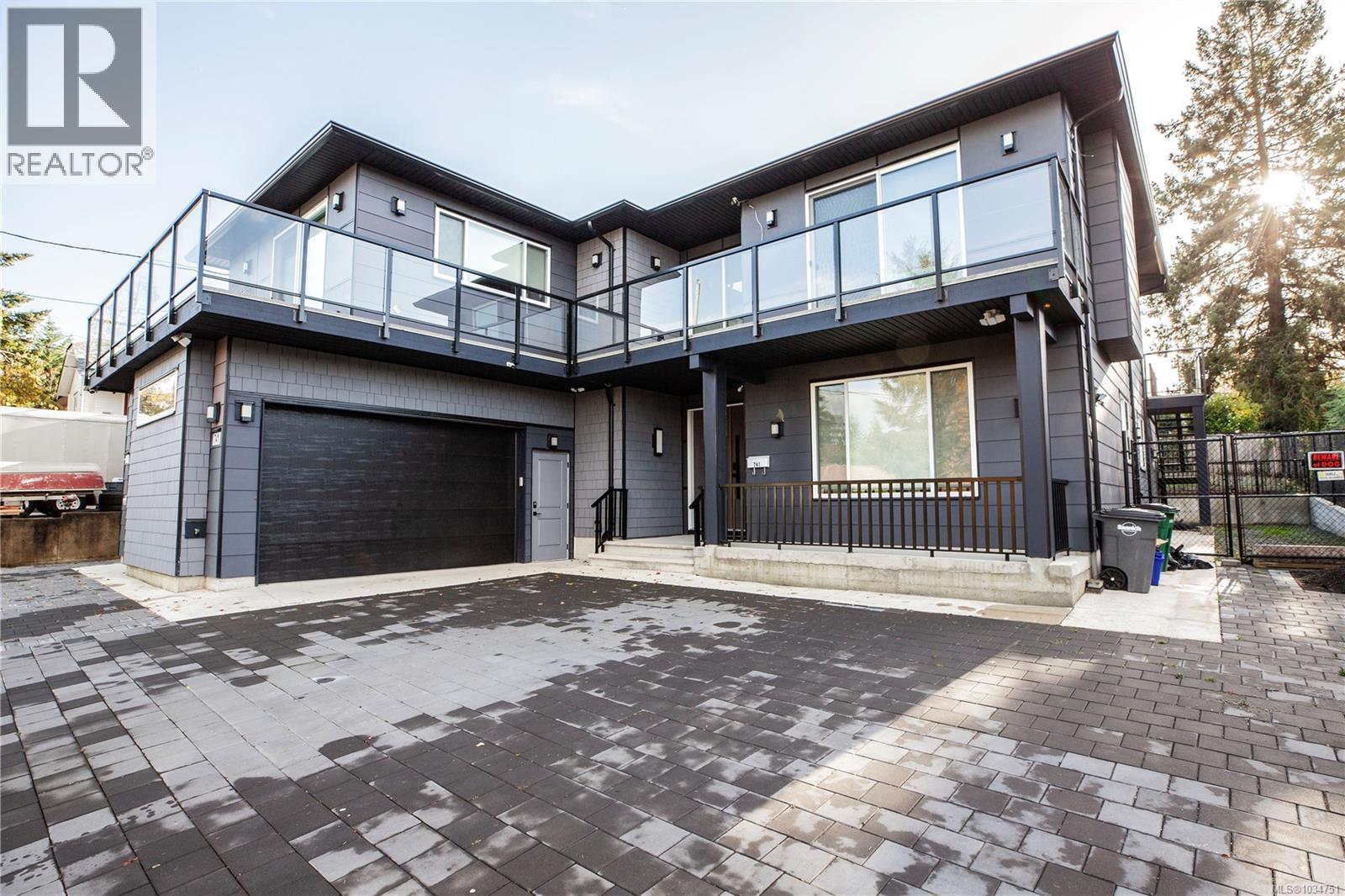 741 Snowdrop Ave