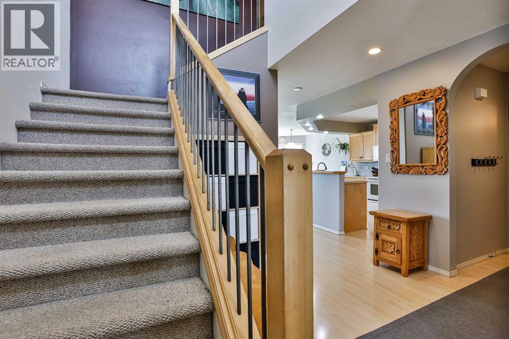 142 Peigan Court W