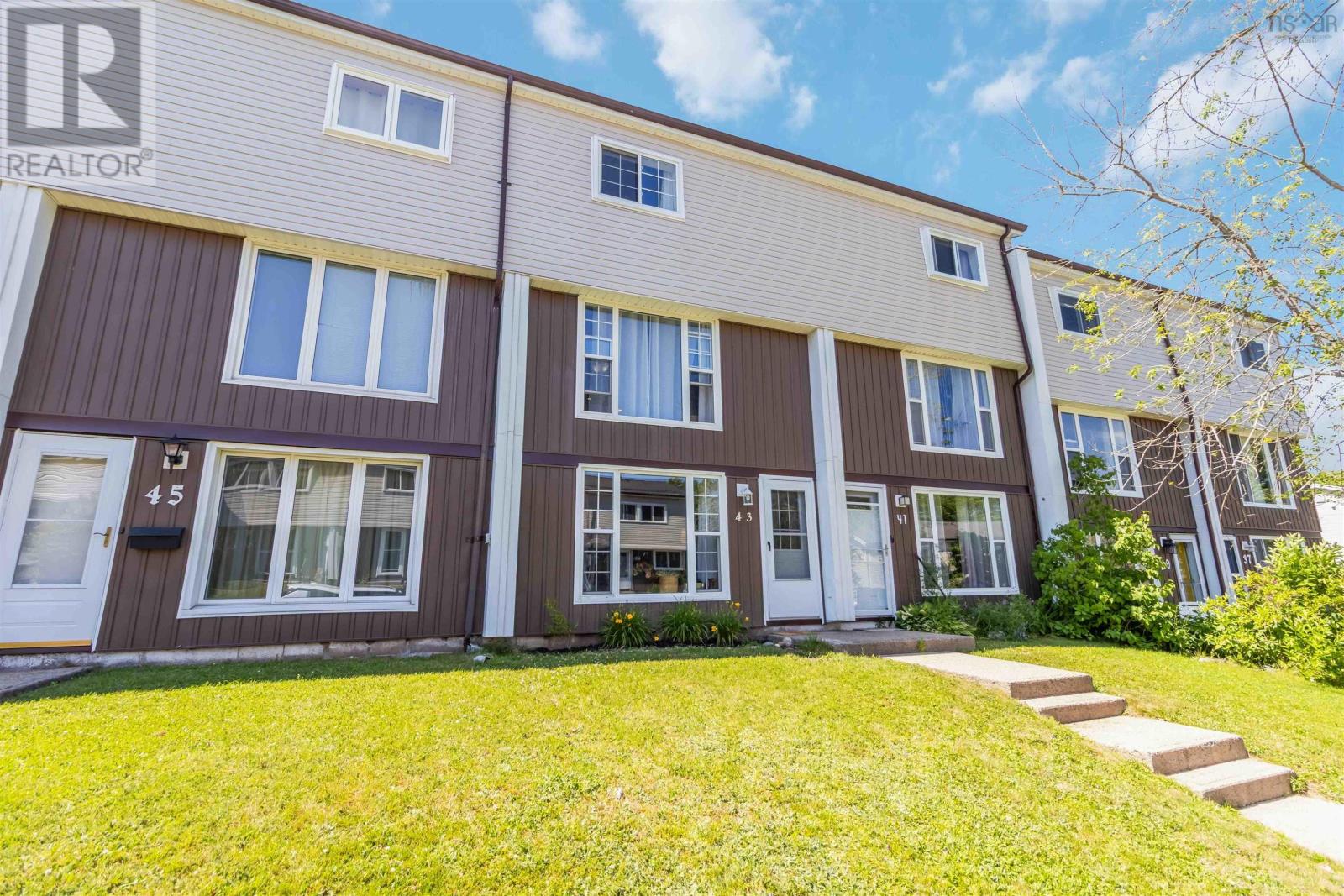 27 43 Shepherd Road - Photo 2