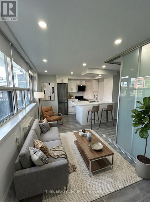 1004 - 15 WALMER ROAD Toronto (Annex) ON M5R2X1