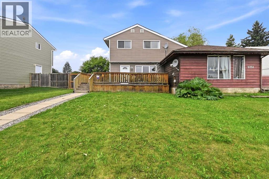 5753 53 Street Close