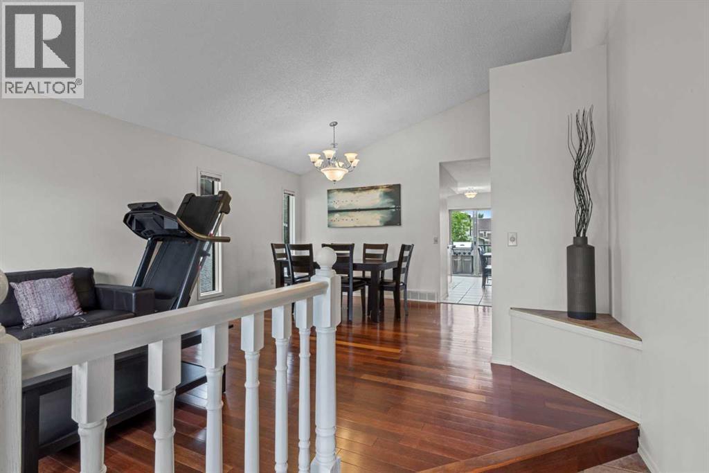 35 Millside Place SW