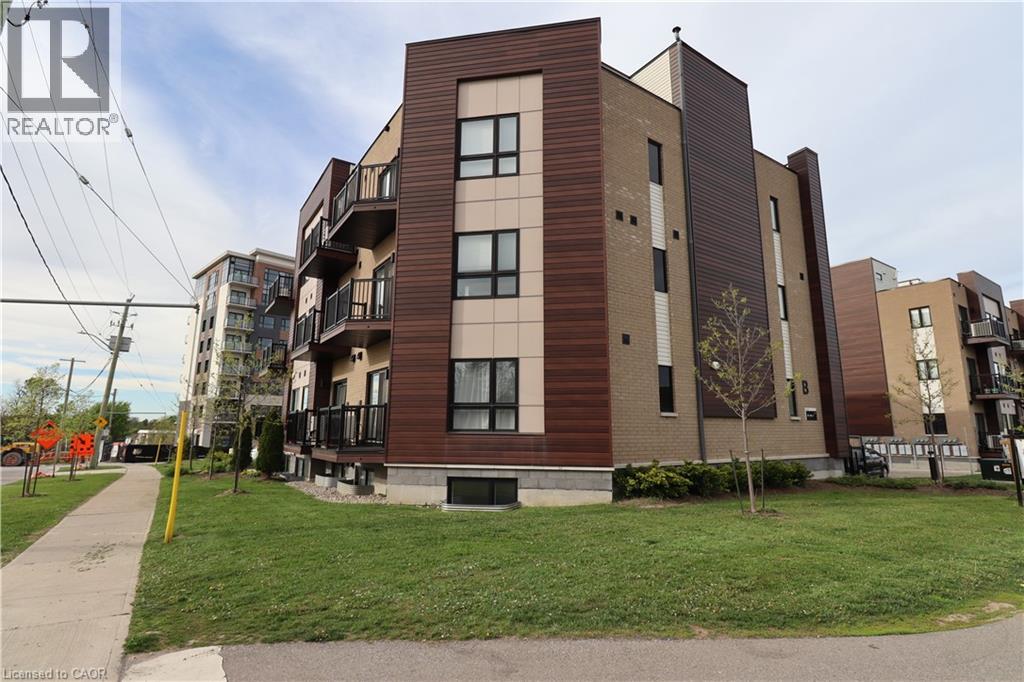 Photo 1 of 16 — 10 PALACE Street Unit# B1, Kitchener, ON N2E0J3
