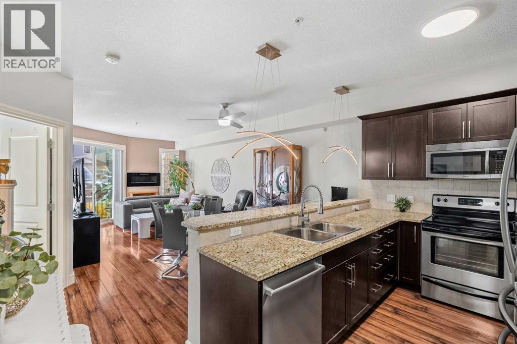 3106, 15 Sunset Square