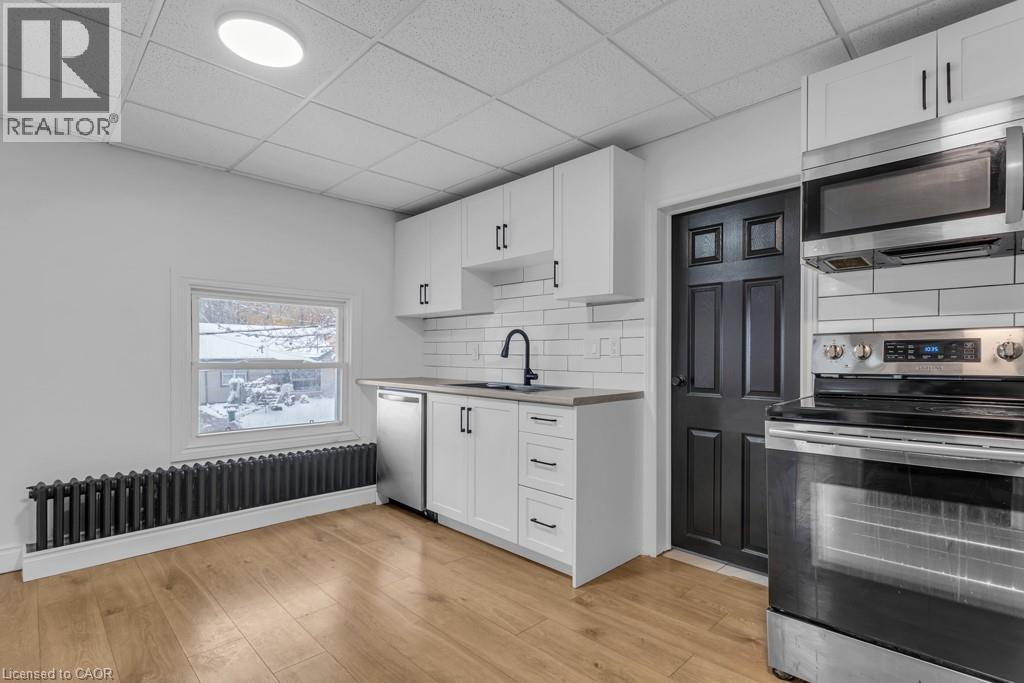 255 RAGLAN Street Unit# 6