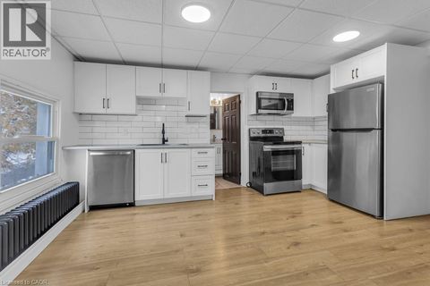 255 RAGLAN Street Unit# 6 Woodstock ON N4S1W9