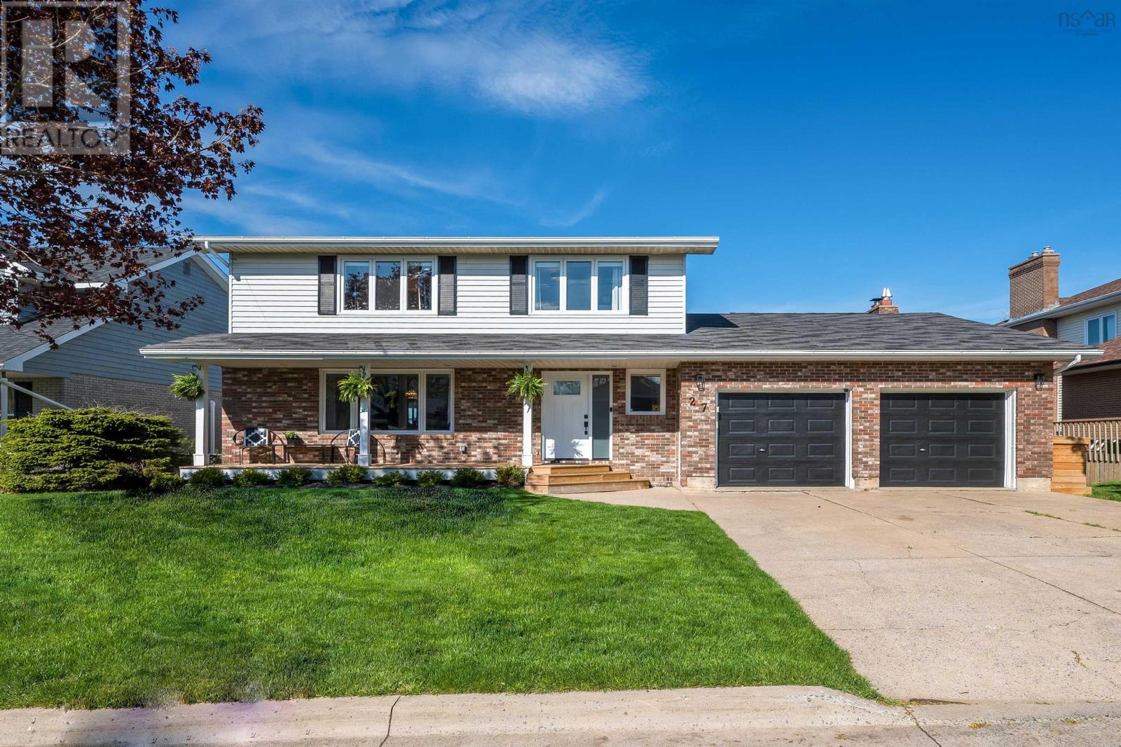 27 Chartwell Lane