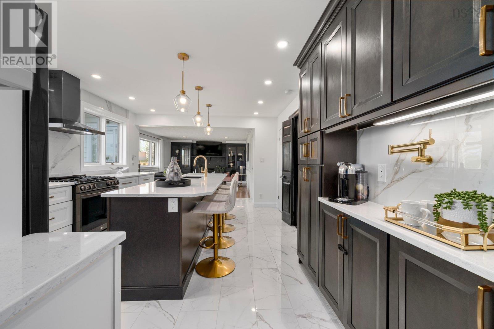 27 Chartwell Lane