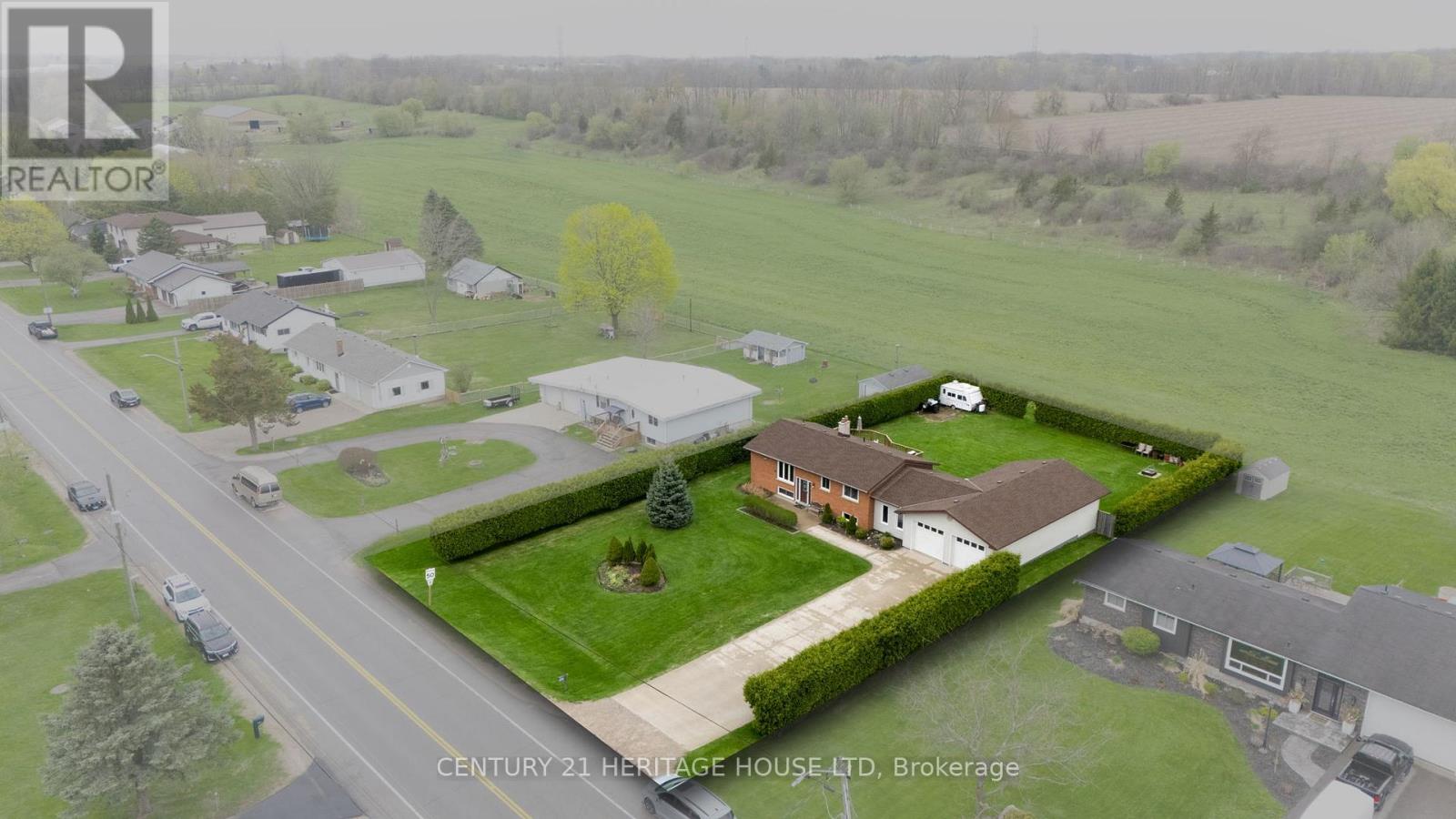 2720 CATHERINE STREET