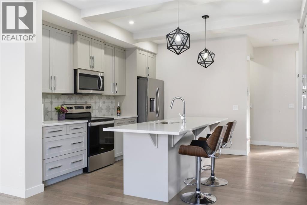 304 Creekrun Crescent SW