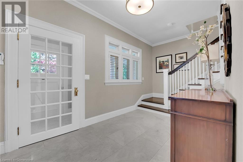 53 GLENFERN Avenue
