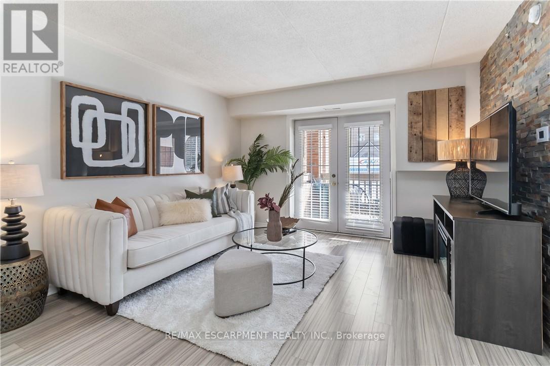 110 - 4015 KILMER DRIVE