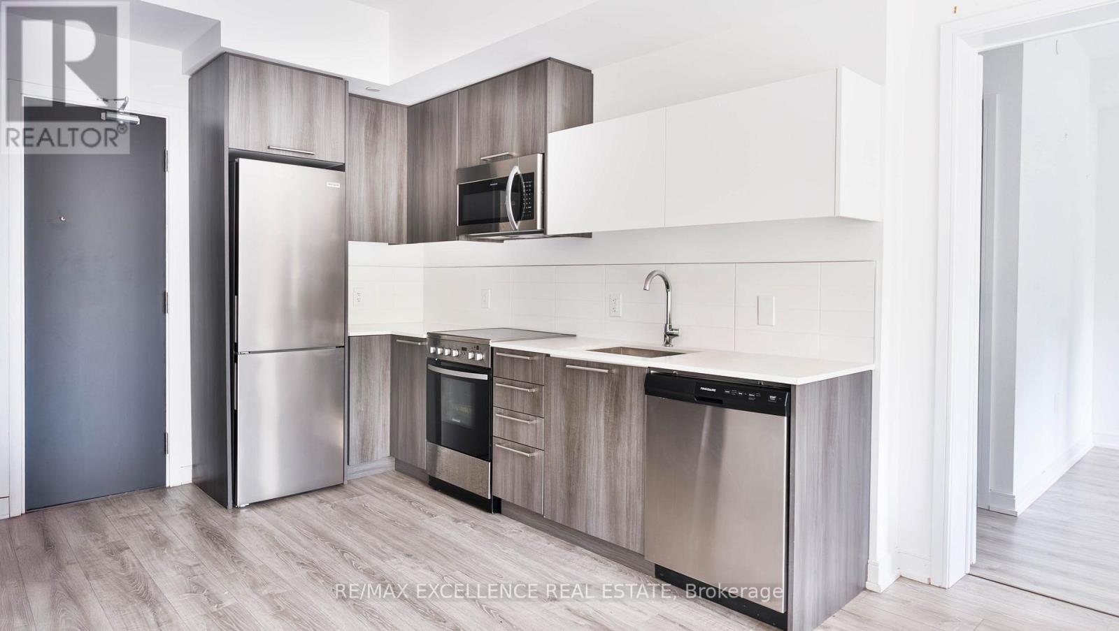 507 - 25 NEIGHBOURHOOD LANE