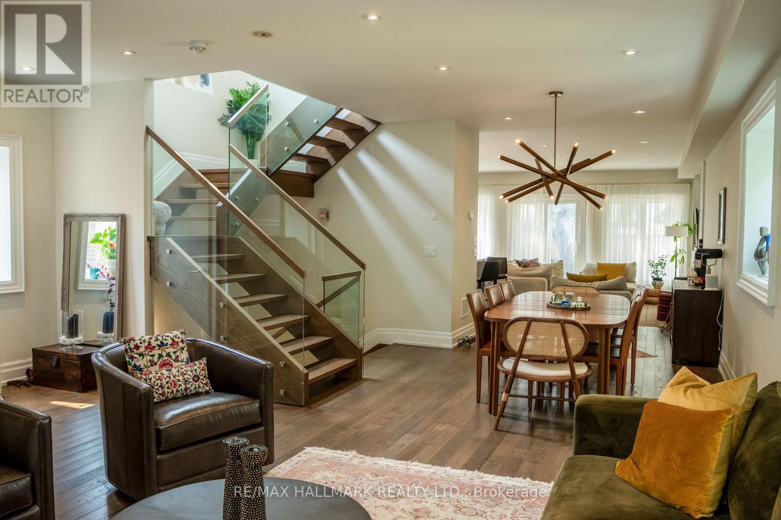 344 GLEBEMOUNT AVENUE