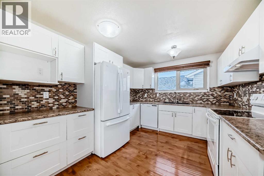 72 Whitehaven Road NE