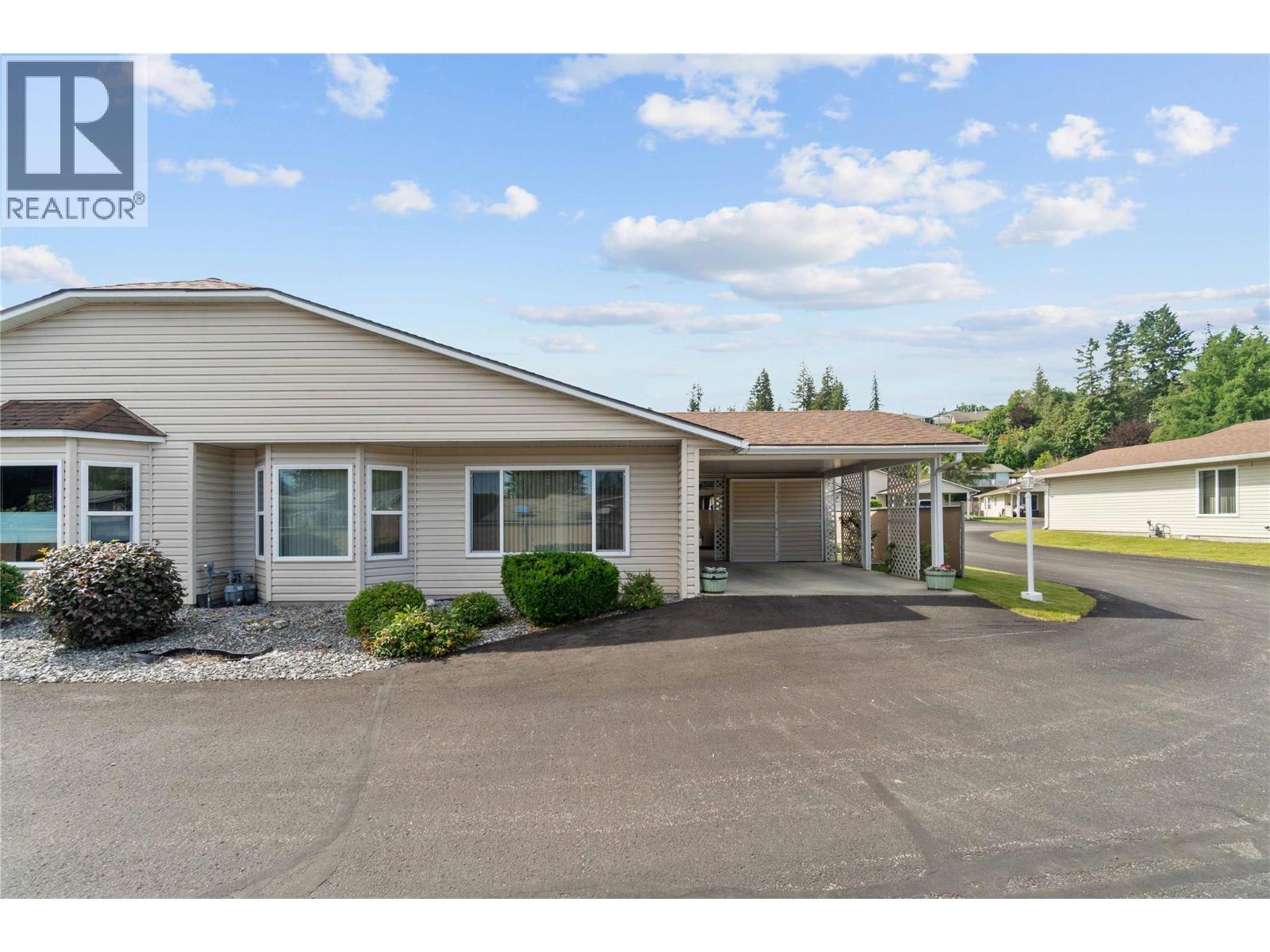 153 Salmon Arm Drive Unit# 11