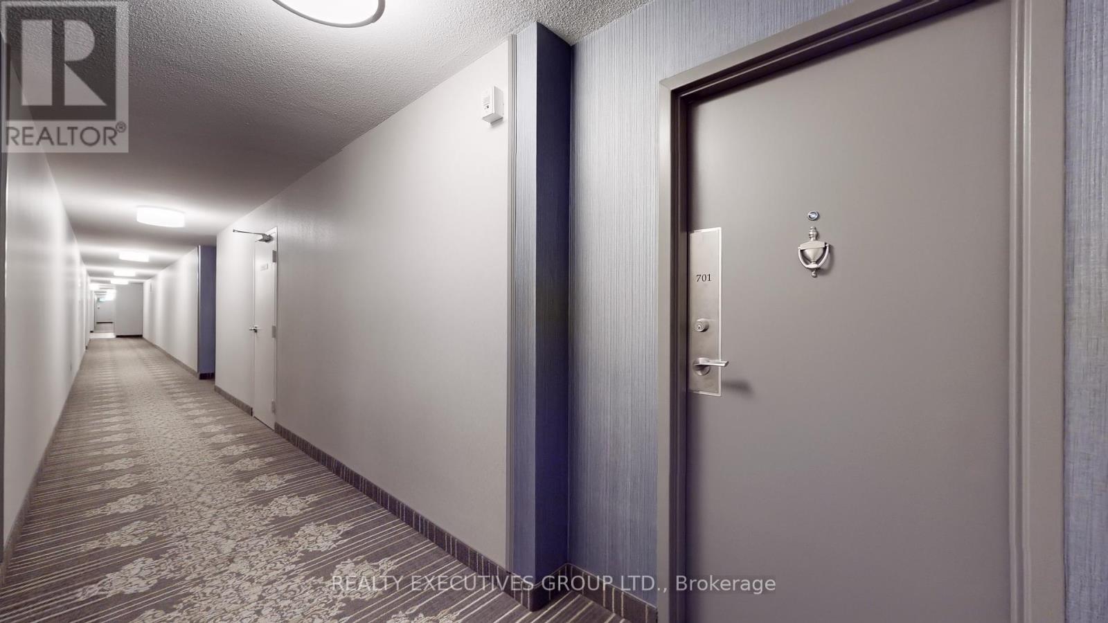 701 - 80 INVERLOCHY BOULEVARD