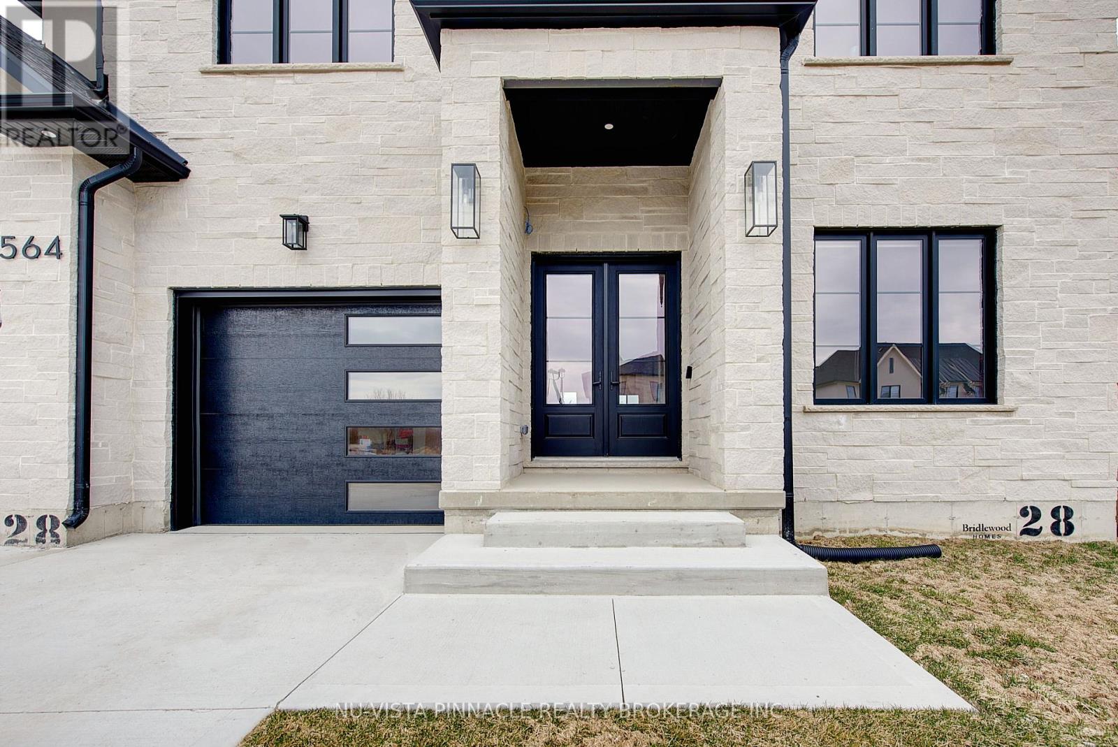 564 CREEKVIEW CHASE