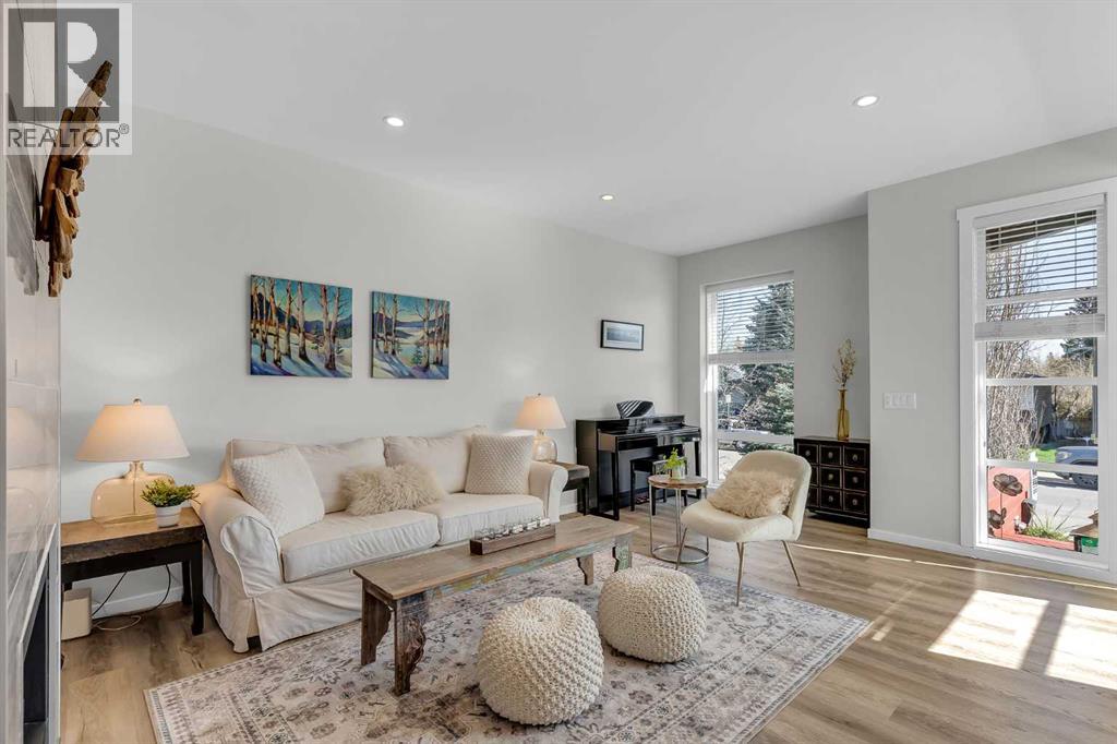 2729 Cochrane Road NW