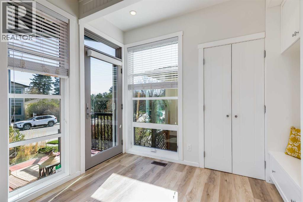 2729 Cochrane Road NW